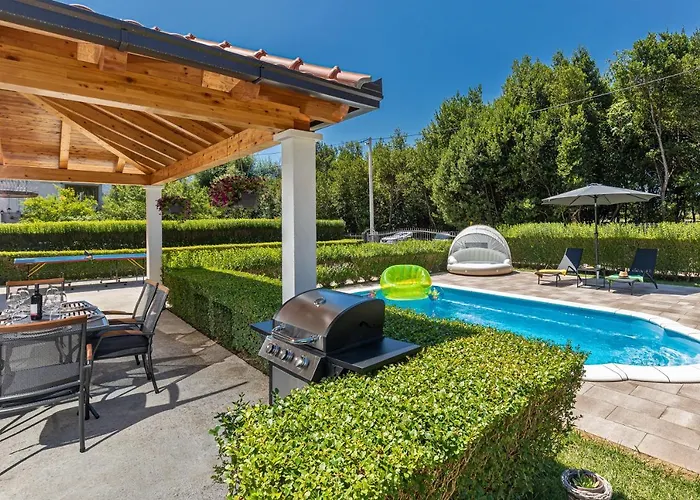 Paradise With Swimming Pool